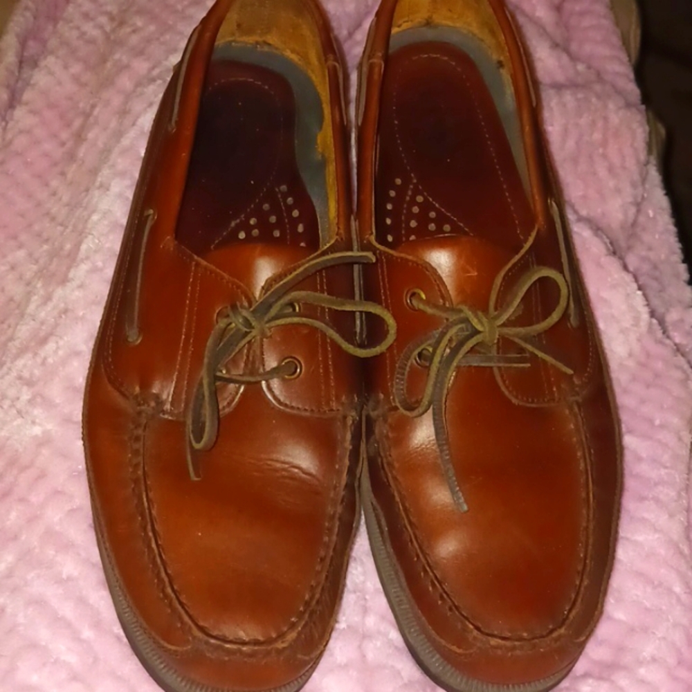 Bass size 13 Men's leather Harry Boat Shoes  excellent preowned condition